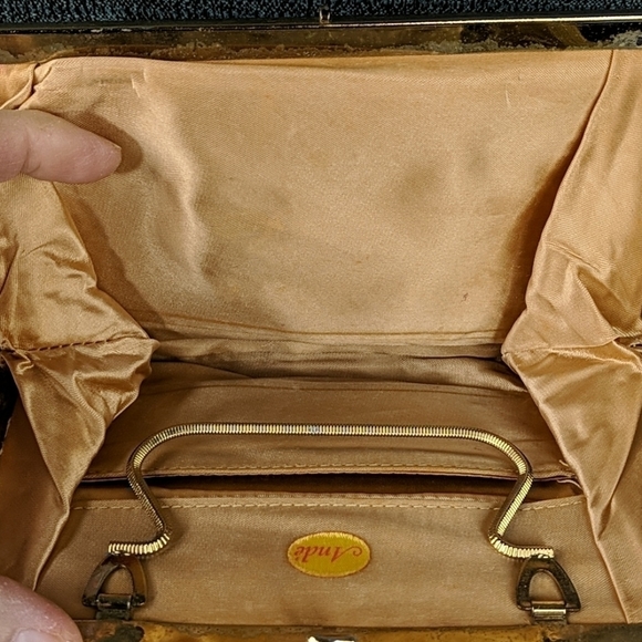 Vintage Andé Gold Lamé Handbag/Clutch - Picture 7 of 10